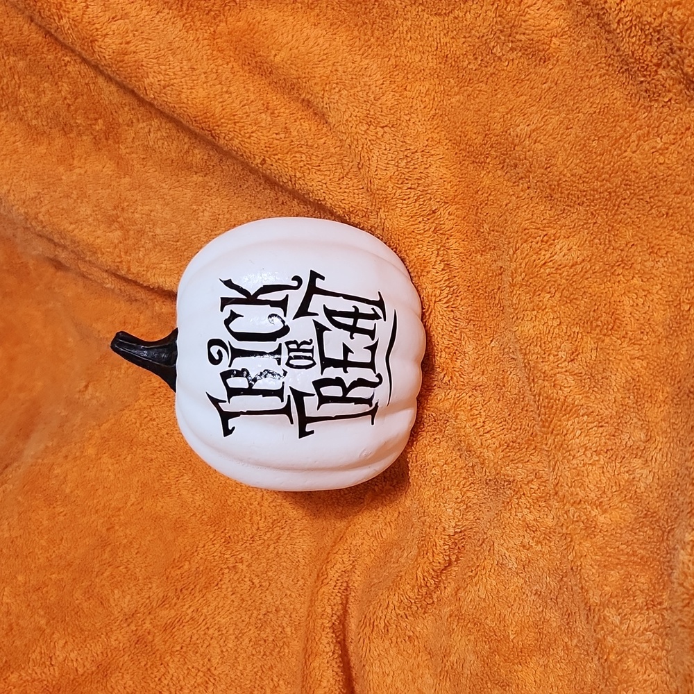 Tricky pumpkin 🎃 - Picture 6 of 6
